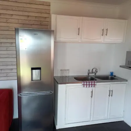 2 Bedroom Residential Home, Along The Coast. Durban Exterior photo