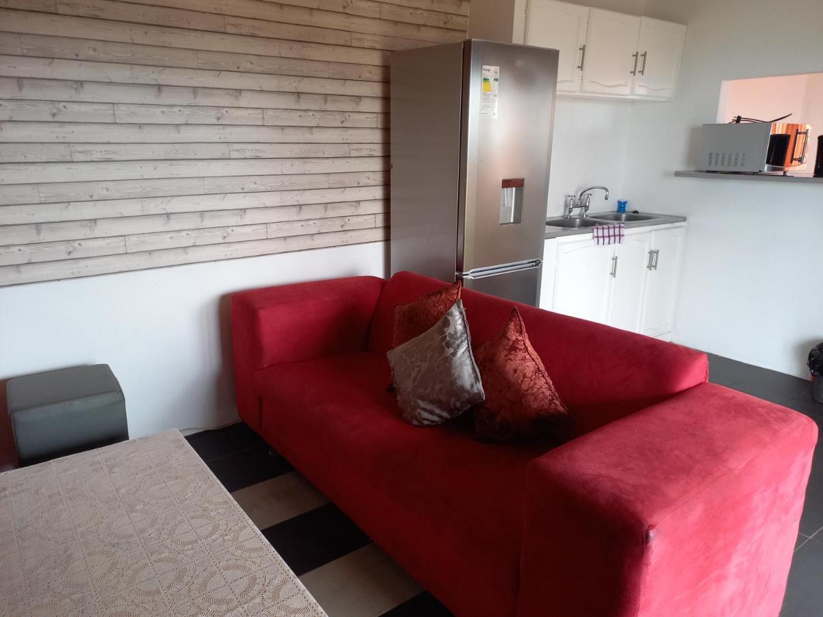 2 Bedroom Residential Home, Along The Coast. * Durban